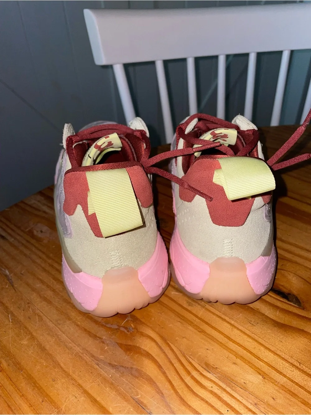 NIKE Jordan Delta 2 'Regal Pink' Womens Sneakers SZ US 8.5 CW0913-600